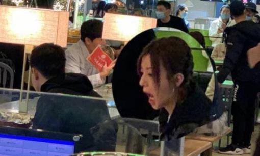 'Tiểu Yến Tử' Triệu Vy bị chộp khoảnh khắc há mồm kém duyên khi ăn uống 