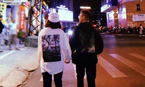 Chàng trai 2k đăng đàn tuyển 'máy bay', nhưng nhìn loạt tiêu chí không ai dám lại gần