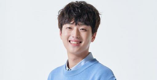 Thêm 1 nam ca sĩ mắc Covid-19, Kbiz đối mặt nguy cơ lây nhiễm trên diện rộng