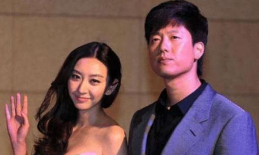 Được mệnh danh là 'tiểu Thang Duy', cô lấy chồng cũ của Diêu Thần và được cưng chiều như công chúa