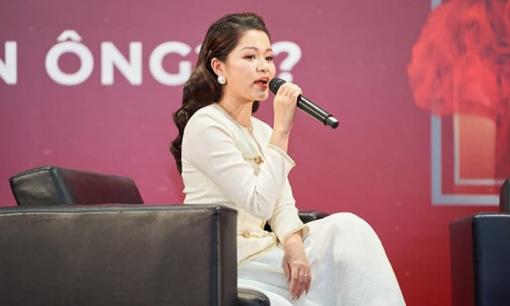 Nghe Huyền Trang Bất Hối chia sẻ về bí kíp: Phụ nữ vạn người mê