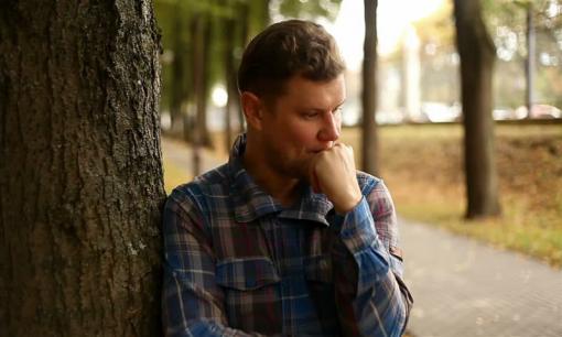 Để vượt qua những cám dỗ trong cuộc sống người đàn ông phải làm gì?