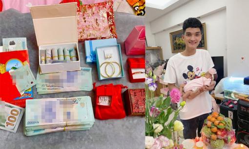 Bà xã Mạc Văn Khoa khoe quà đầy tháng của con gái, nhìn qua cũng đủ biết 'cô chiêu' được cưng chiều thế nào