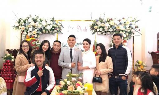 Lễ cưới của cầu thủ Phạm Xuân Mạnh tại quê vợ ở nhà