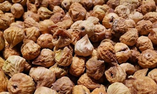 Chọn trái cây sấy khô Tết, tuyệt đối đừng mua 5 loại này