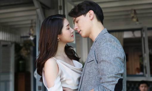 Thấy tài khoản của chồng bị trừ 20 triệu, nghi ngờ anh có người khác, không ngờ khi biết sự thật tôi lại xấu hổ vô cùng