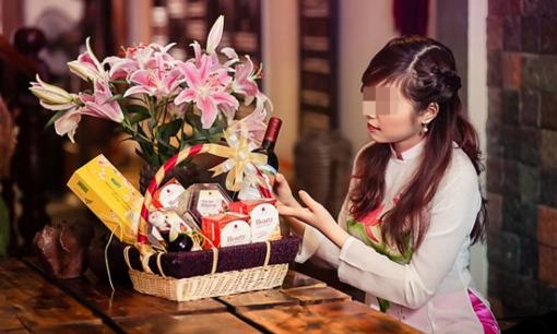 Hỏi bạn trai chuyện biếu quà cho bố mẹ vợ tương lai vào dịp Tết, cô gái bị mắng là 'đào mỏ'