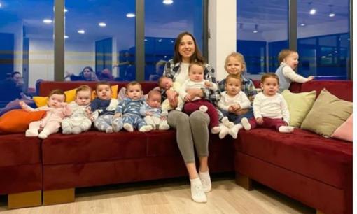 Người phụ nữ 'nghiện' có con, muốn có hơn 100 em bé dù đang làm mẹ của 11 nhóc tỳ