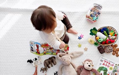 Trẻ nói muộn là thông minh hay khờ khạo? Cha mẹ cần lưu ý điều gì?