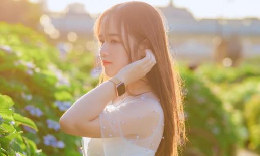 Đặng Thị Cẩm Hằng đẹp hút hồn trong bộ ảnh mới