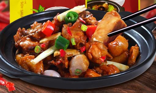 Món gà om khoai tây và nấm có thể tự làm tại nhà, ngon không cưỡng được