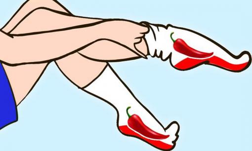 Cho ớt vào tất khi di chuyển trong thời tiết lạnh, bạn sẽ nhận thấy lợi ích tuyệt vời