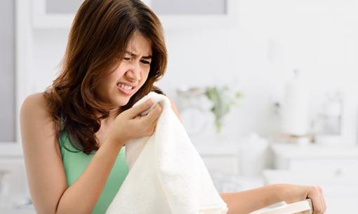 7 mẹo giúp quần áo không có mùi ẩm mốc vào mùa mưa phùn 