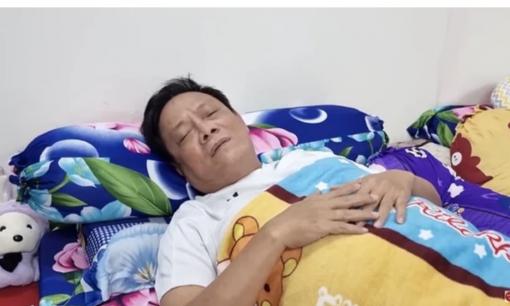 Tình hình sức khoẻ hiện tại của NS Tấn Hoàng sau khi bị bất tỉnh ở sân bay và lời nhắn nhủ đầy tự trọng