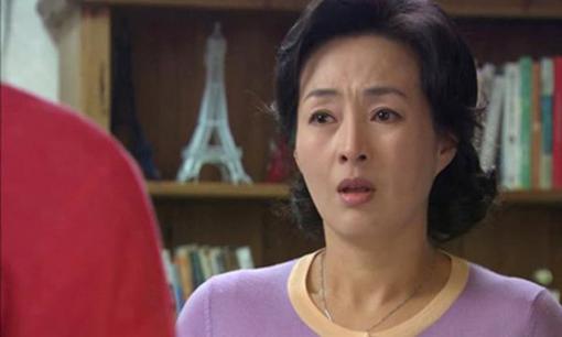 Thương con gái sống quá khổ khi ở chung với nhà chồng, trước lúc về quê mẹ tôi tuyên bố một câu làm cả nhà chồng hoang mang