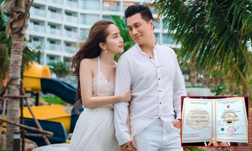 Việt Anh khoe bằng tốt nghiệp Đại học Sân khấu Điện ảnh ở tuổi 40, Quỳnh Nga lập tức có động thái