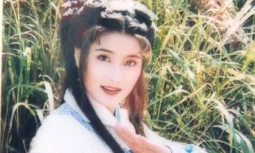 Nàng là đệ nhất mỹ nữ võ thuật, suýt chết vì không cần thế thân đóng phim, giờ 52 tuổi sống một mình