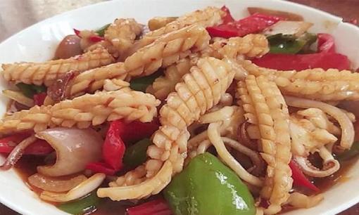 Cách xào mực tại nhà, chỉ cần một mẹo nhỏ là mực không bị chín quá, hương vị đặc biệt, giòn, mềm và tươi ngon