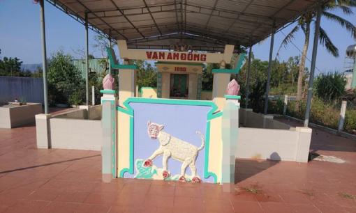 Thuê thợ làm hình sư tử cho miếu tổ, sản phẩm khiến gia chủ không biết nói sao với anh em trong dòng họ