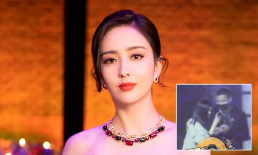 'Mỹ nhân Tân Cương' Đồng Lệ Á bị bắt gặp hẹn hò trai lạ vào đêm khuya ở khách sạn, nghi ngờ hôn nhân rạn nứt 