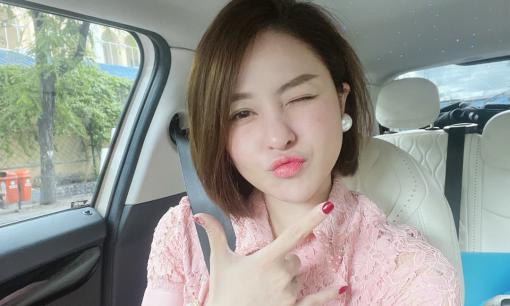 Hot girl Trâm Anh nói về những bộ phận đã phẫu thuật thẩm mỹ, nhìn lại muốn xin 'vé' đầu thai để thay đổi hết