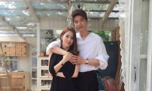 Mỹ nhân 'Truyền thuyết Jumong' nói gì khi ông xã cầu thủ nổi tiếng dính lùm xùm ép đàn em quan hệ đồng tính 