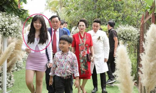 Chân dung người con gái kín tiếng của bà Phương Hằng: Là bản sao và niềm kiêu hãnh của nữ đại gia 