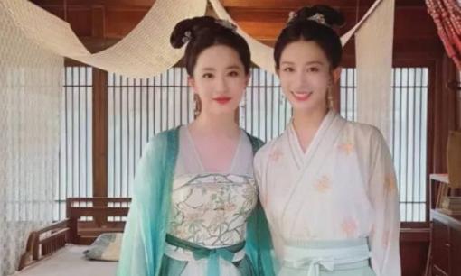 'Tiểu Long Nữ' Lưu Diệc Phi bị nhận xét 'lép vế' so với bạn diễn cả về sắc vóc lẫn khí chất