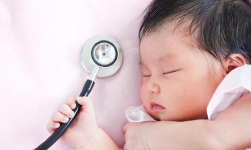 Chuyên gia cảnh báo: Sinh con to lo hơn mừng. Những em bé chào đời trên 4 kg có nguy cơ mắc một hội chứng khi trưởng thành