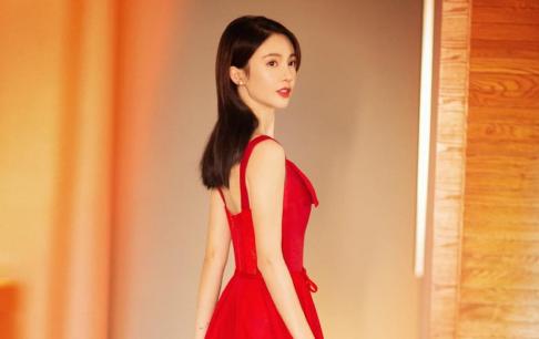 4 mẹo chăm sóc da buổi tối! Cứ kiên trì 1 tháng bạn sẽ thấy da đẹp lên rất nhiều.