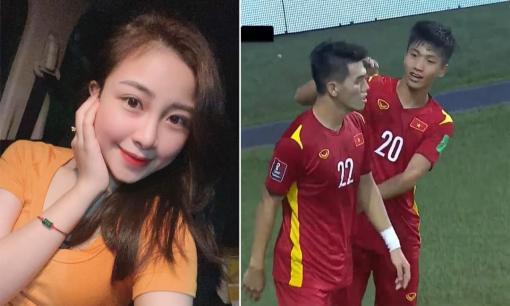 Thấy chồng chăm sóc cho Tiến Linh, vợ Phan Văn Đức liền trêu: 'Đức luôn bên Linh'