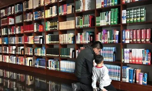 Phụ huynh hạng ba ép con đọc, hạng hai dạy con đọc. Còn phụ huynh hạng nhất thì sao?