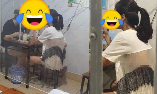Gái xinh mặc áo xuyên thấu để lộ nguyên vòng một, thản nhiên ngồi ăn khiến nhiều người ngán ngẩm