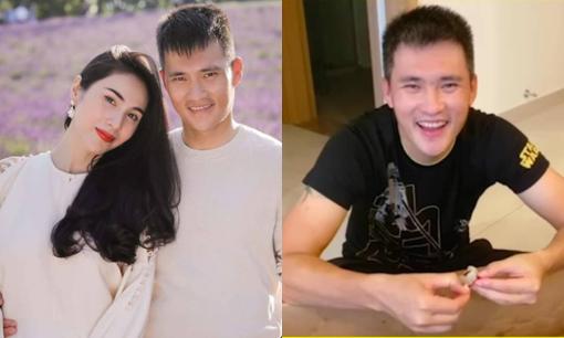 Công Vinh hé lộ mức lương hồi mới vào nghề đá bóng, Thủy Tiên vội khoe luôn vì kiếm được gấp 5 lần