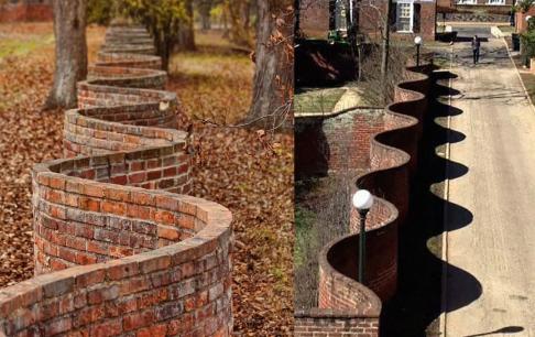 Bức tường gạch cong 'độc nhất vô nhị' ở vùng quê nước Anh nổi tiếng trên mạng, không chỉ tiết kiệm gạch mà còn cổ kính, huyền bí, đến cả tổng thống cũng yêu thích