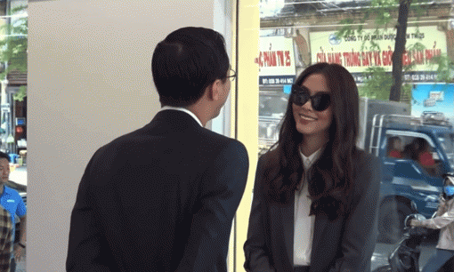 Clip vợ chồng Hà Tăng - Louis Nguyễn gây sốt MXH, cách trò chuyện chứng minh lý do bền chặt hơn 1 thập kỷ 