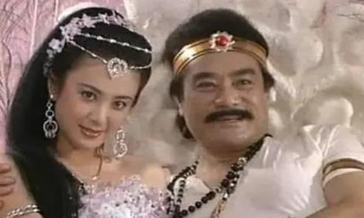 “Tứ độc nữ” nổi tiếng trong lịch sử Trung Quốc nhan sắc hơn người, nhưng lòng dạ như rắn cạp nong, cạp nia