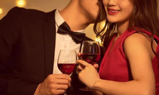 Muốn gây ấn tượng với một người phụ nữ trung niên, không nhất thiết phải liên lạc hàng ngày mà hãy dành cho cô ấy hai điều này