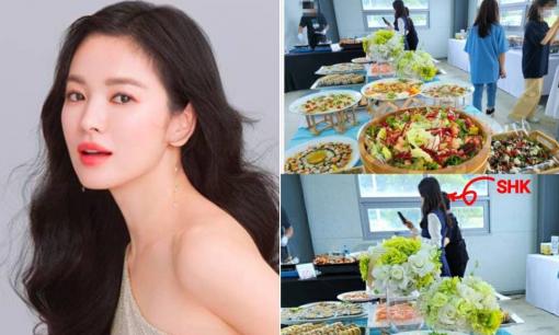 Đẳng cấp như Song Hye Kyo: Được mở đại tiệc buffet sang xịn ngay tại phim trường, nhìn sương sương cũng hàng chục món 