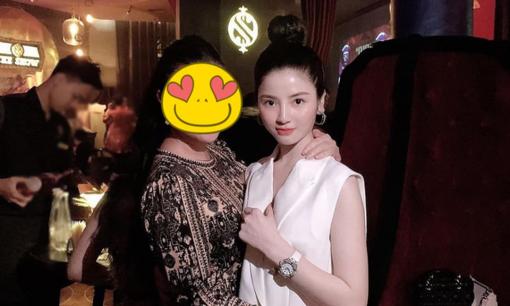 'Tình tin đồn' của Quang Hải nói đạo lý về chuyện khoe của sau khi để lộ số dư hơn 2 tỷ