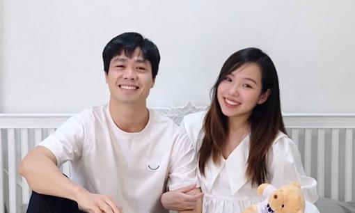 Vợ của cầu thủ Công Phượng đã sinh con đầu lòng
