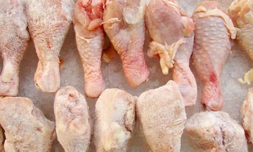 Khi mua đùi gà đông lạnh, hãy ghi nhớ 3 điều này kẻo mua nhầm mà 'tiền mất tật mang'
