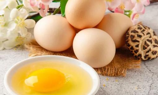 Chọn trứng có 4 loại không nên mua vì kém tươi ngon bổ dưỡng, nhiều người vẫn nhầm lẫn
