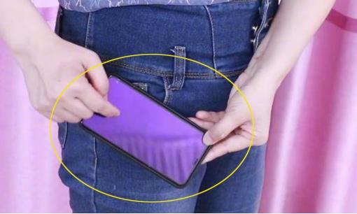 Đút điện thoại vào túi quần, màn hình nên hướng vào trong hay hướng ra ngoài? Nhiều người không hiểu, đừng bỏ qua 'kiến thức' này