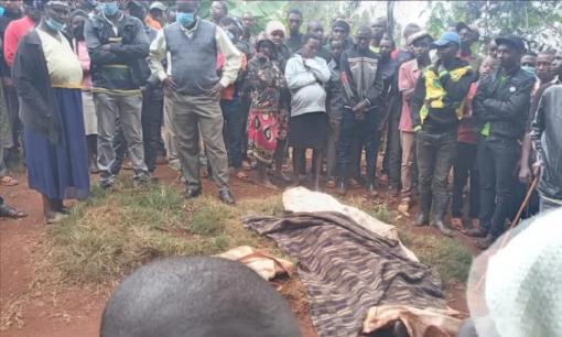 Con dâu phục vụ bố chồng 99 tuổi ăn sáng, mẹ chồng dùng dao chặt đầu chồng sau cuộc cãi vã 