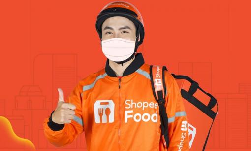 Nỗ lực mưu sinh của những shipper “bám trụ mặt đường” giữa mùa dịch COVID-19