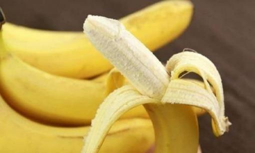 Ăn một quả chuối sau bữa ăn có thể giúp giảm cân không? Chuyên gia dinh dưỡng nhắc ăn chuối đừng mắc 3 sai lầm