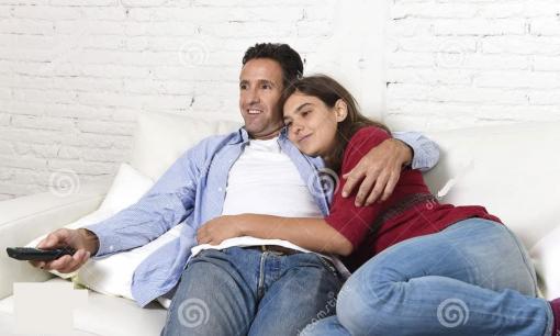 Khoa học chứng minh: Xem phim tình cảm giúp giữ gìn hạnh phúc, giảm tỷ lệ ly hôn và ly thân của các cặp vợ chồng mới cưới