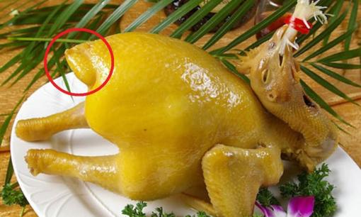 Ngày rằm, ăn thịt gà nhớ 'chừa ra' bộ phận chứa nhiều độc tố nhất của con gà, dù thèm đến đâu cũng không được ăn
