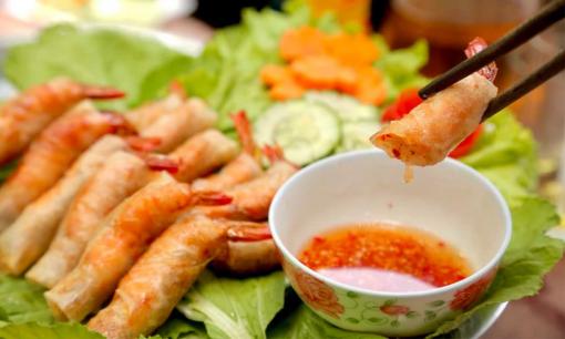 Kinh nghiệm làm chả ram tôm: Để ăn liền hay cấp đông dùng dần đều tiện 